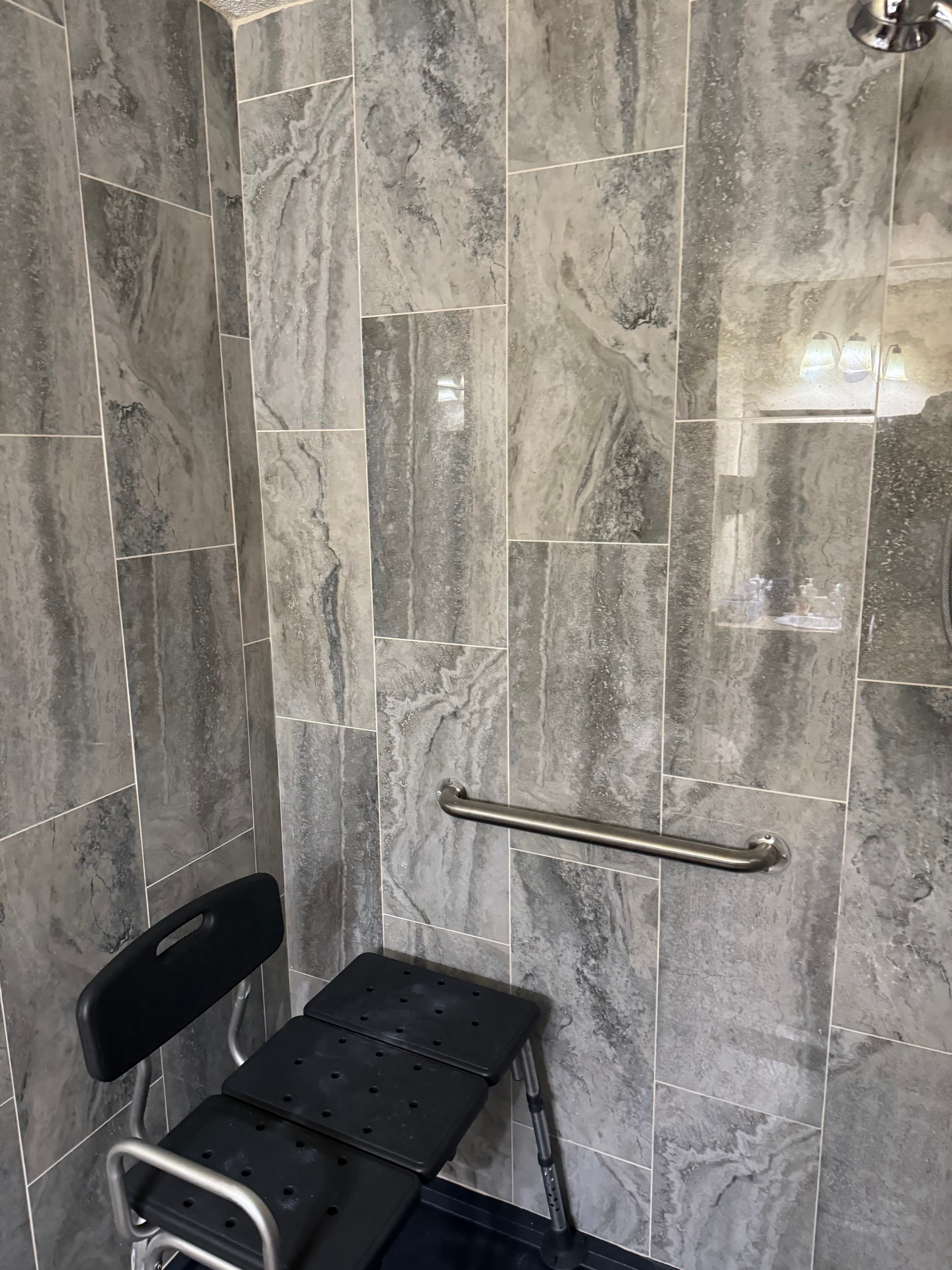 Key Living LLC - Photo 1